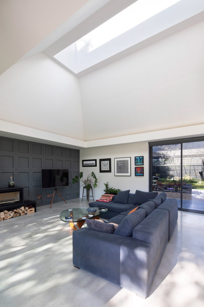 The living room of Maker's House