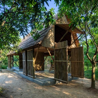 An interview with Bangladeshi architect Marina Tabassum features in today's Dezeen Agenda newsletter