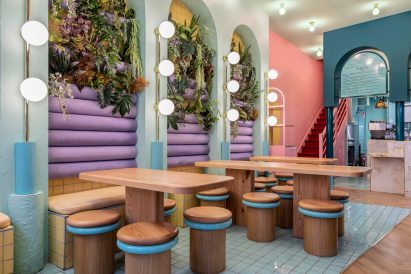 Bar in restaurant