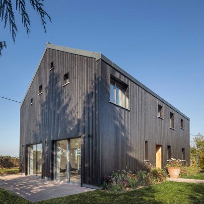 Old Water Tower home by Gresford Architects