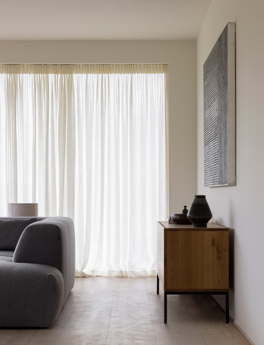 Minimalist living room