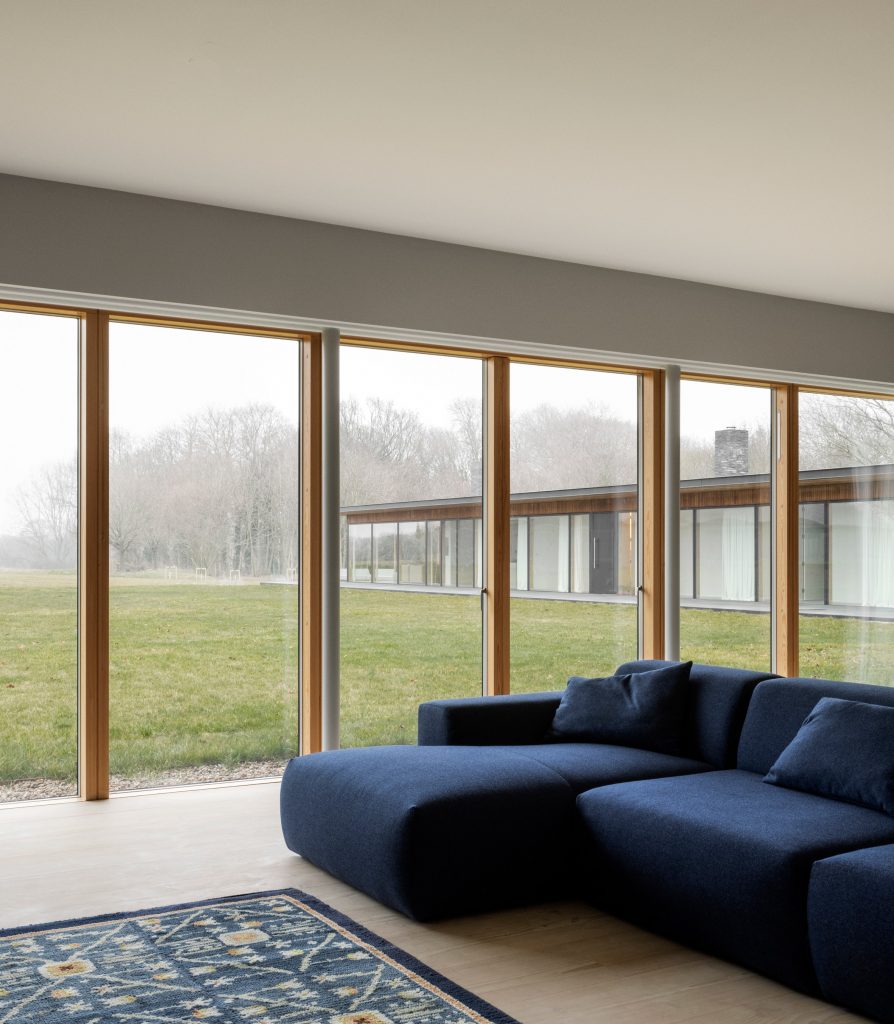 Living room with glazed walls