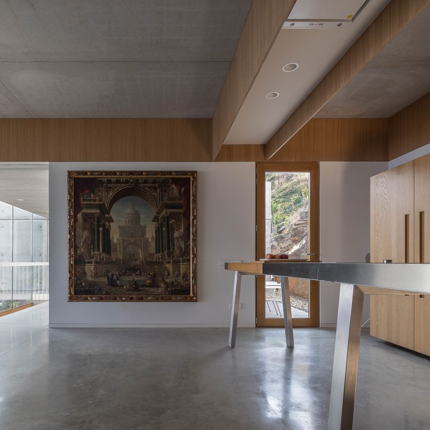 Interior of Spanish house by Marià Castelló and José Antonio Molina
