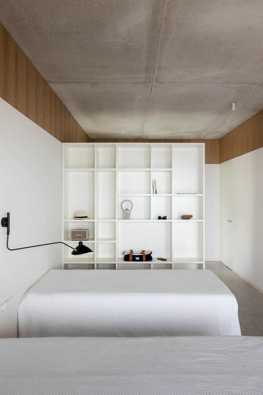Interior of Spanish house by Marià Castelló and José Antonio Molina