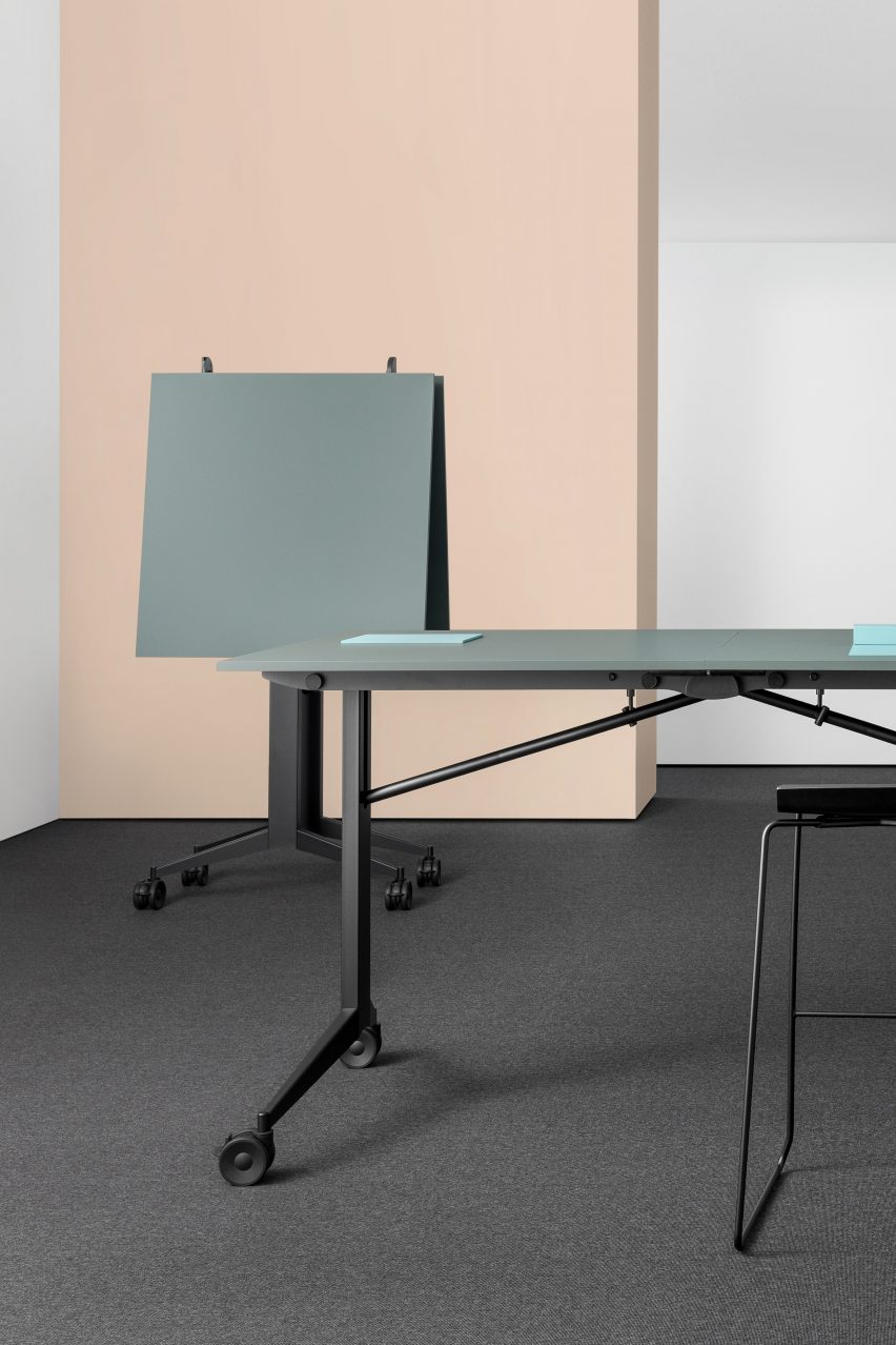 Timmy Libro table by Mara