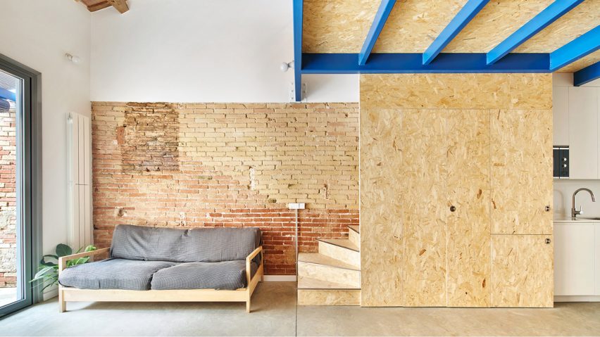 Interior of 105JON house by Vallribera Arquitectes