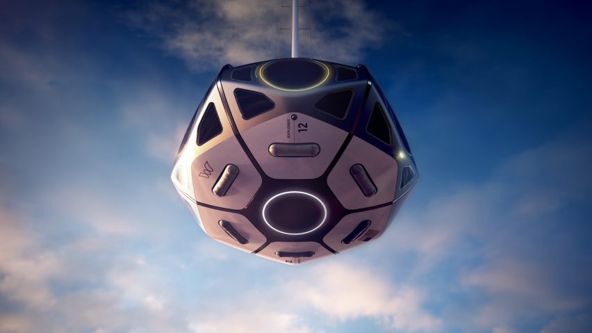 World View capsule by PriestmanGoode and DZYNE Technologies