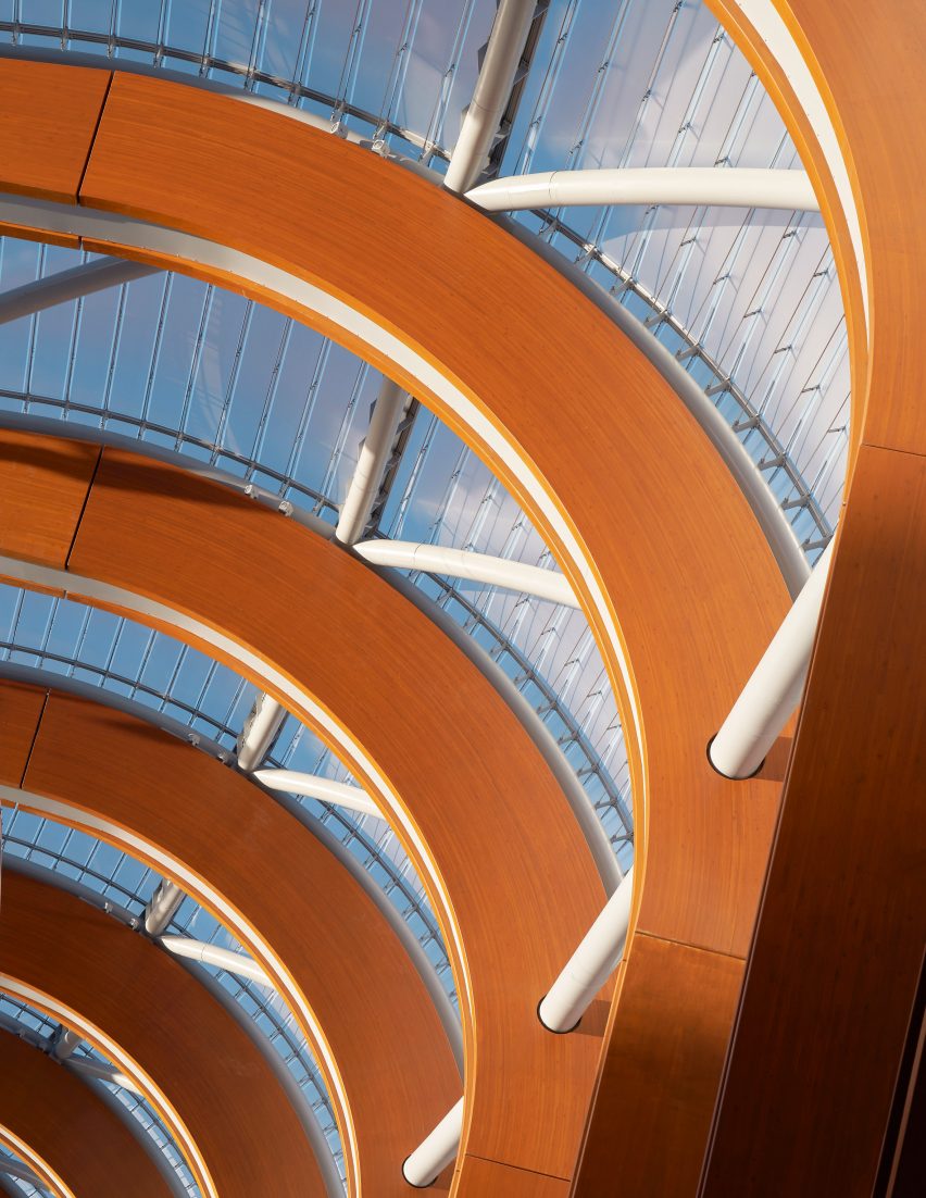 close up on glulam beams
