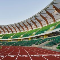SRG raises canopy with glue-laminated timber beams above Hayward Field