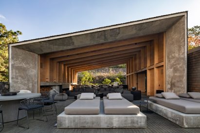 Izar Houses