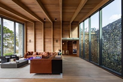 Izar Houses