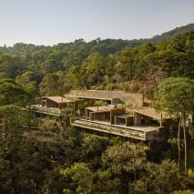 Izar matching houses