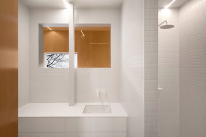 MB house bathroom