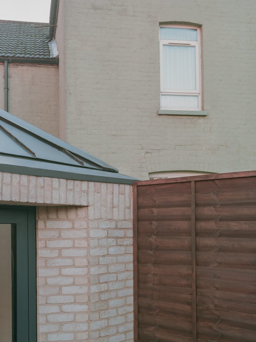 Extension of Aperture House by Studio McW
