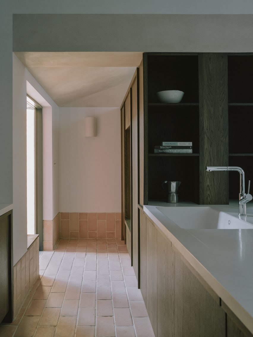 Kitchen interior of Aperture House by Studio McW