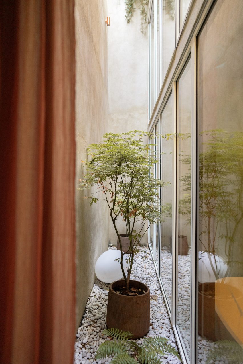 Pebble-lined courtyard