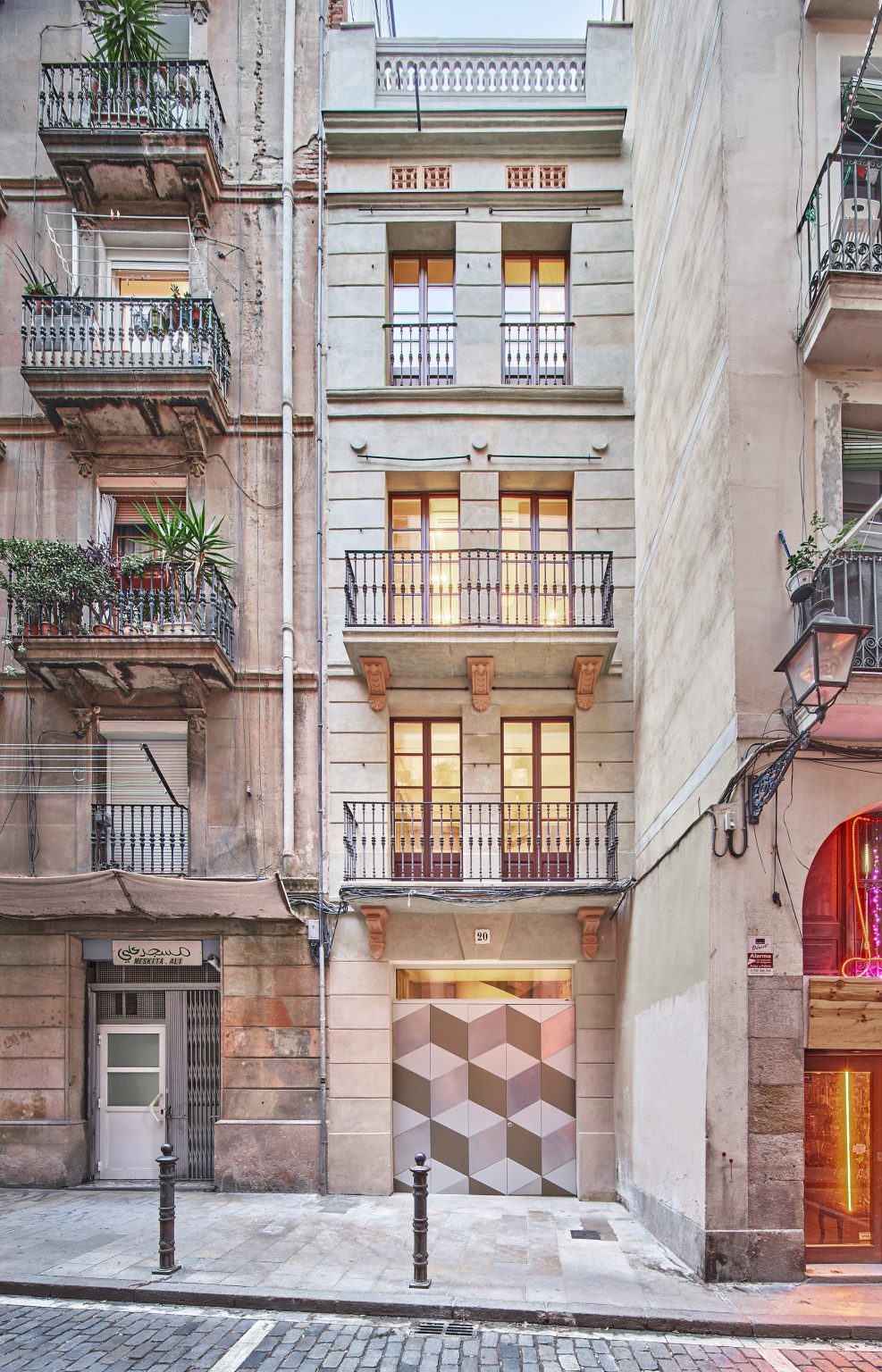 Exterior of BSP20 House by Raúl Sánchez Architects
