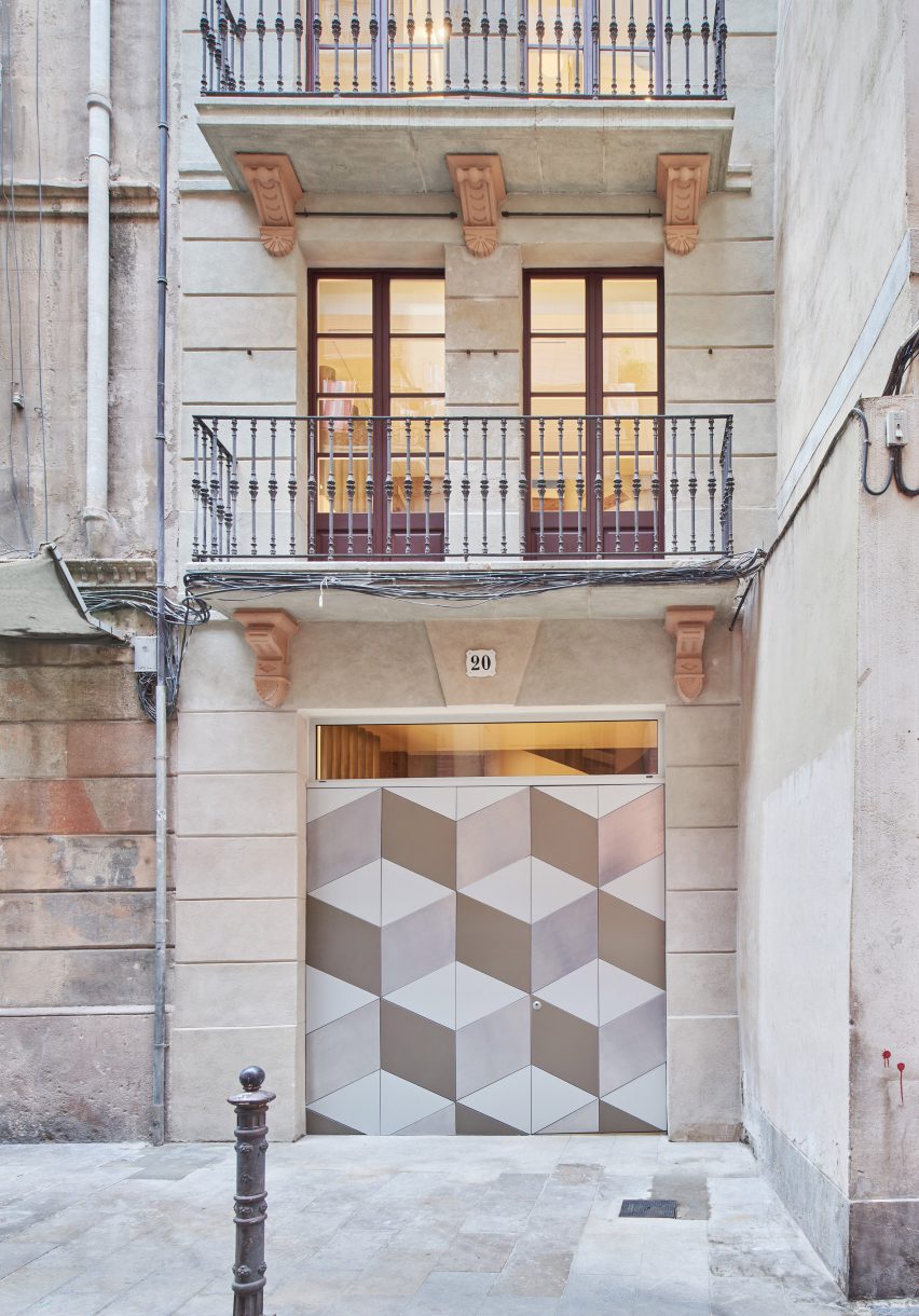 Exterior of BSP20 House by Raúl Sánchez Architects