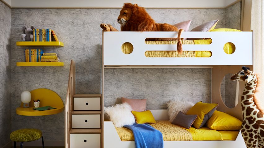 Bunk bed in One Manhattan Square apartment, USA, by Jamie Bush