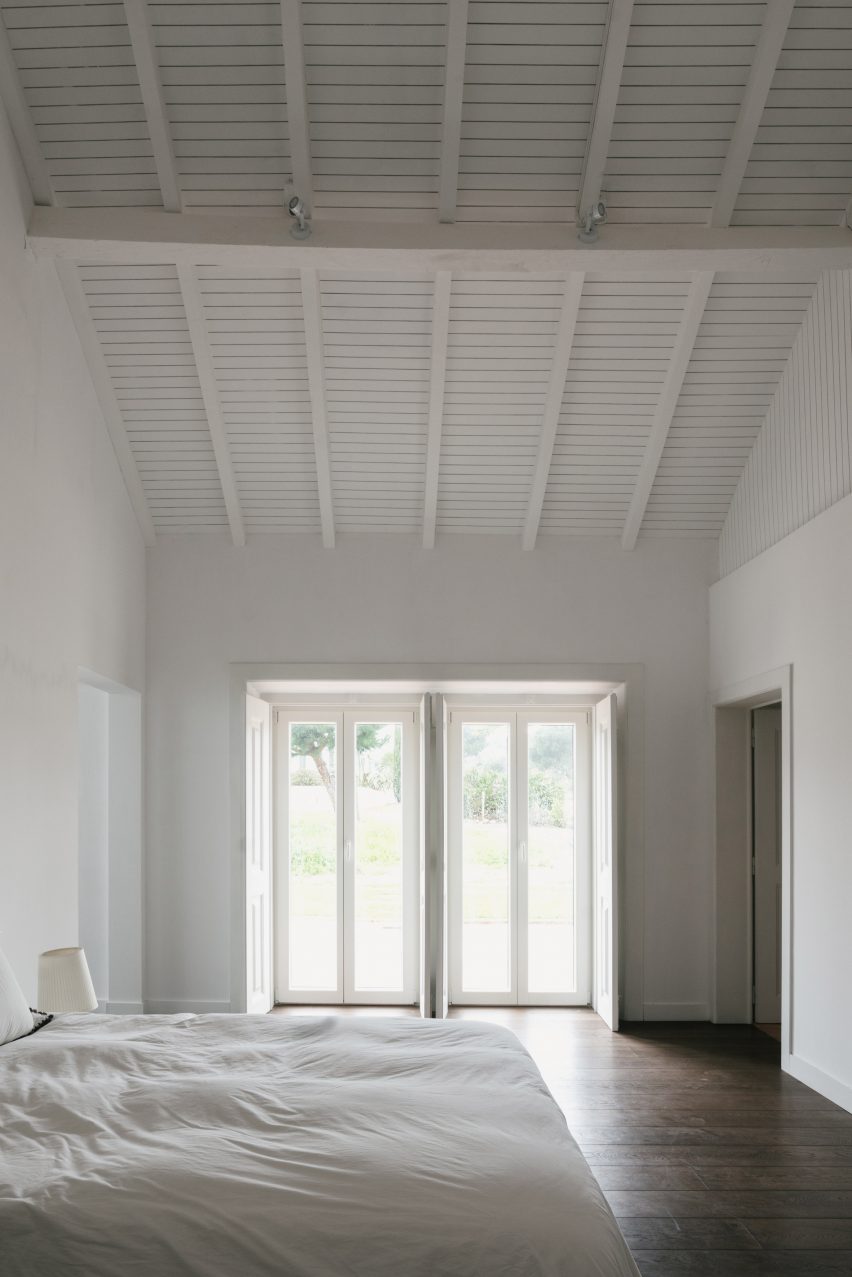 Portuguese farmhouse interior