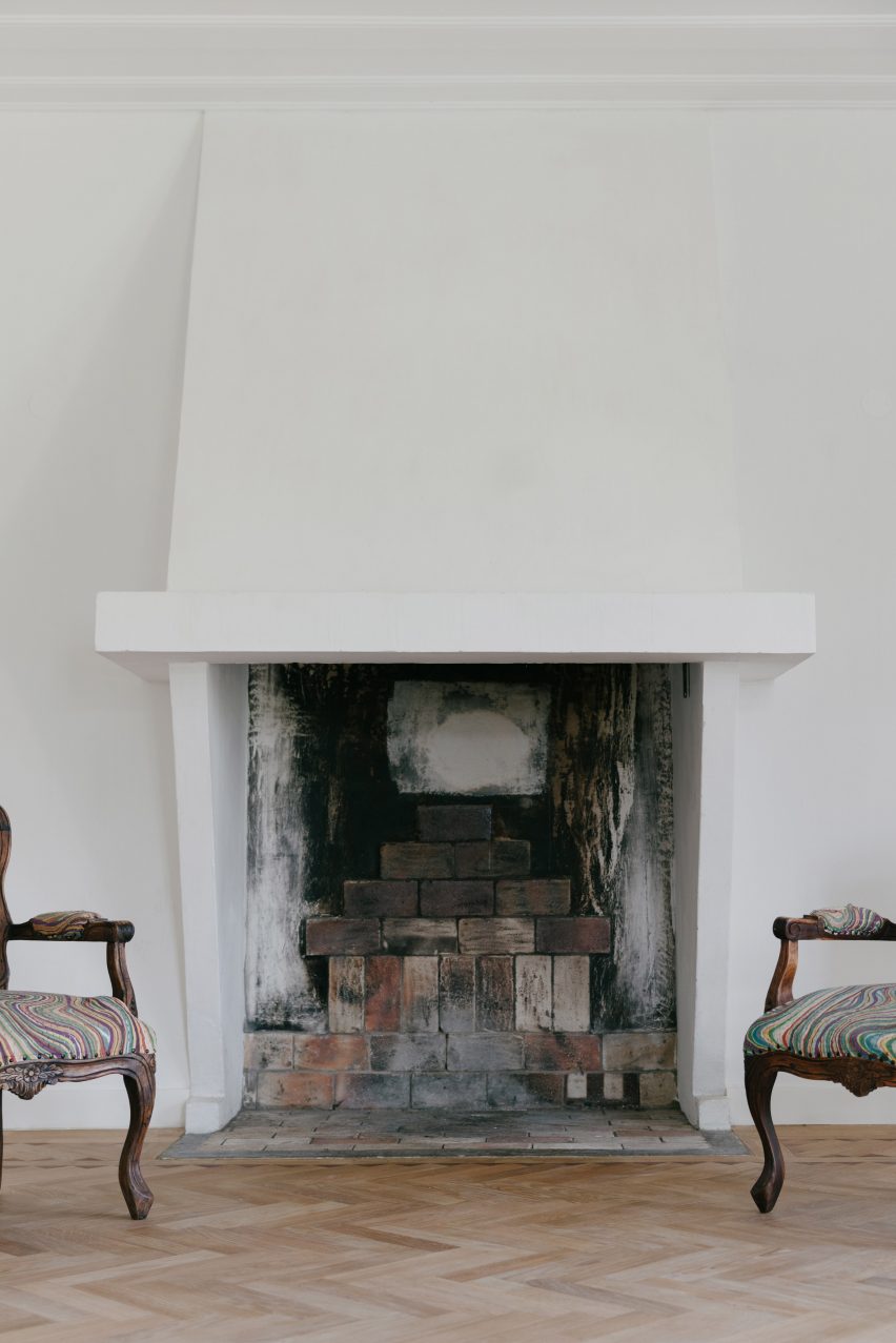 Portuguese farmhouse interior