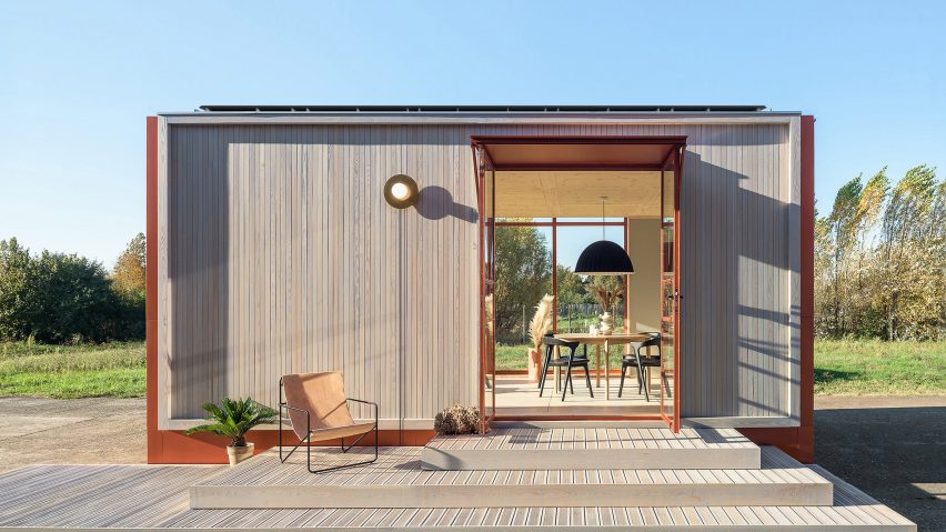 Cosmic ADU is a “self-powered home” that uses no fossil fuels