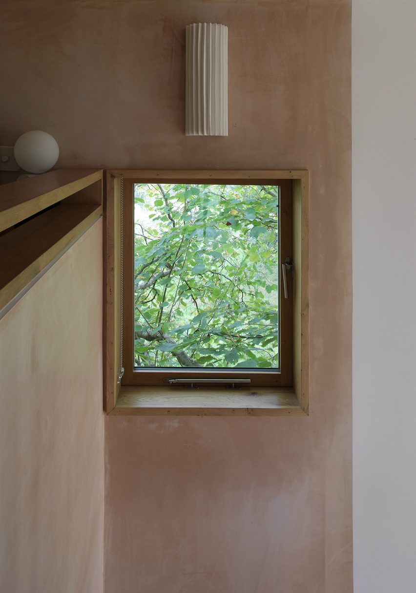 Inside of Drovers' Bough cabin by Akin Studio