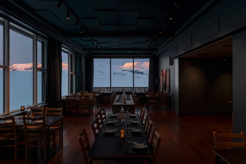 Interiors of Norway's Finse 1222 hotel, designed by Snøhetta