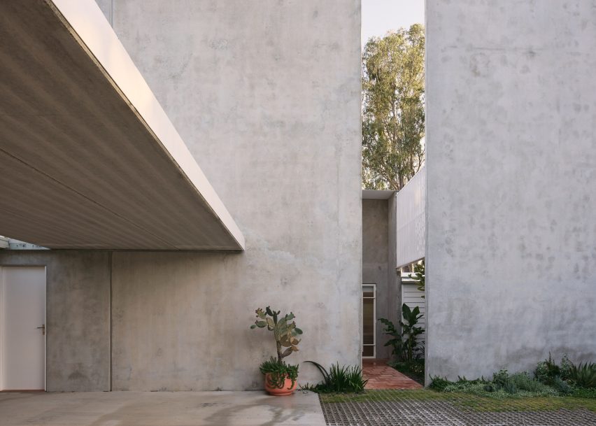 River House exterior by Christopher Furminger