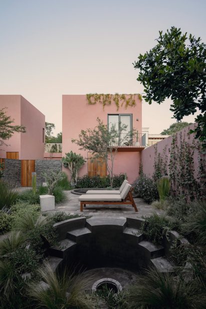 Quinta Amores, Mexico, by Ian Pablo Amores