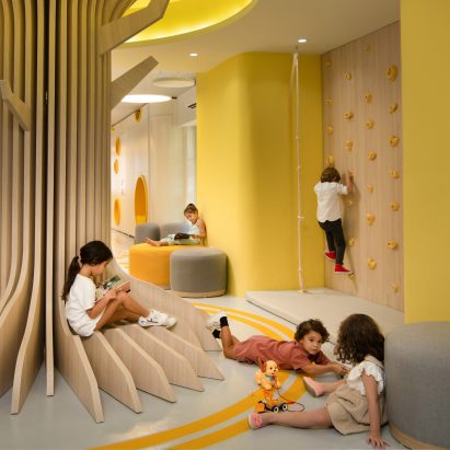 The interiors of Ikigai Sisu elementary school