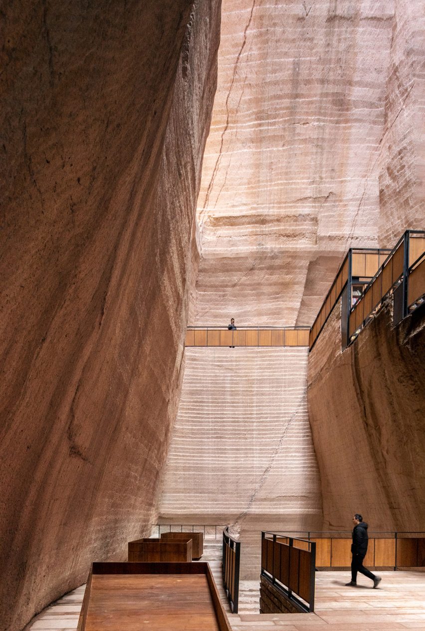 Library in a Chinese quarry