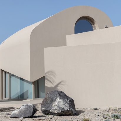 Exterior image of the cement wrapped holiday home