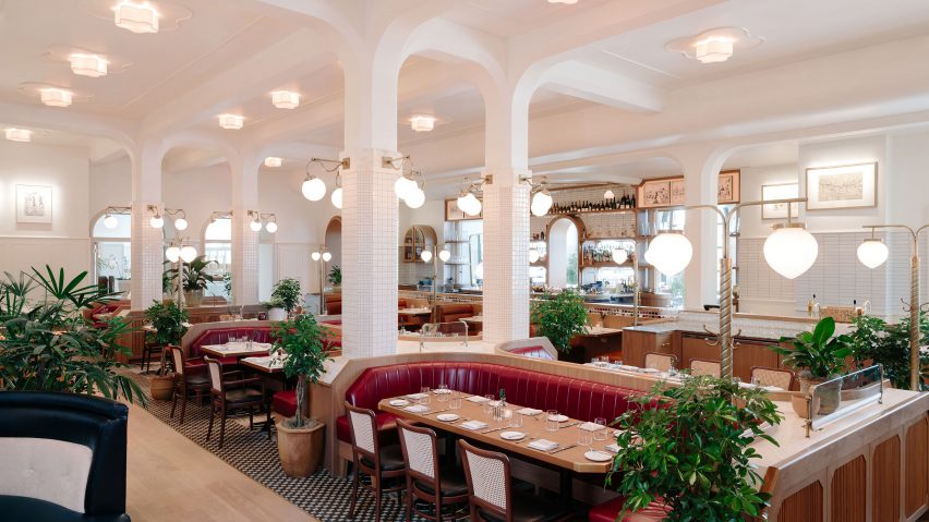 Laurel Brasserie dining room