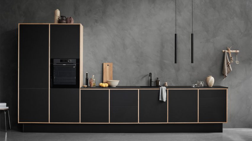 LoopKitchen by Stykka with black fronts