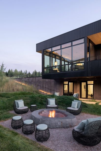 Living room with fireplace