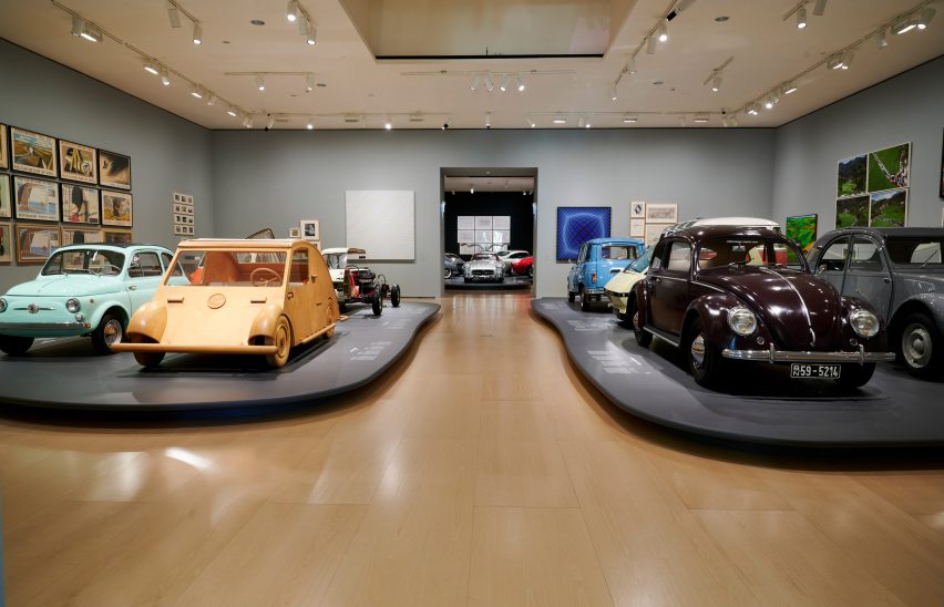 Motion: Art, Architecture exhibition by Norman Foster