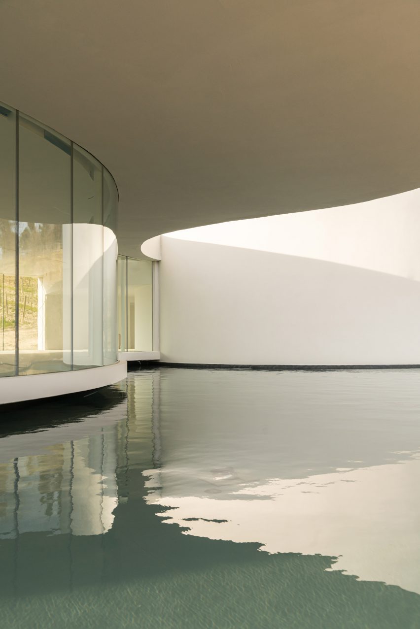 Pavilion at Château La Coste designed by Oscar Niemeyer