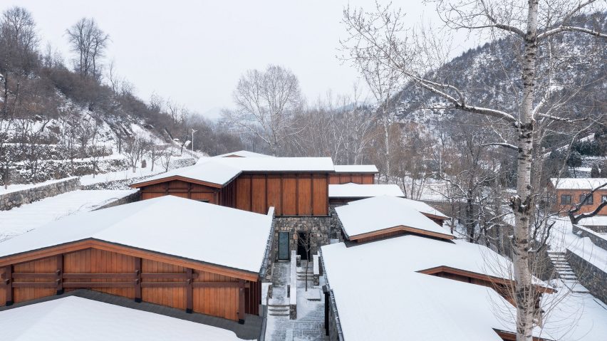 In S&N Resort is a holiday resort in Beijing that was designed by Penda China
