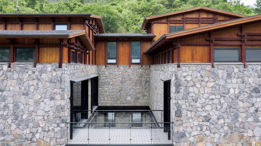 In S&N Resort is a holiday resort in Beijing that was designed by Penda China
