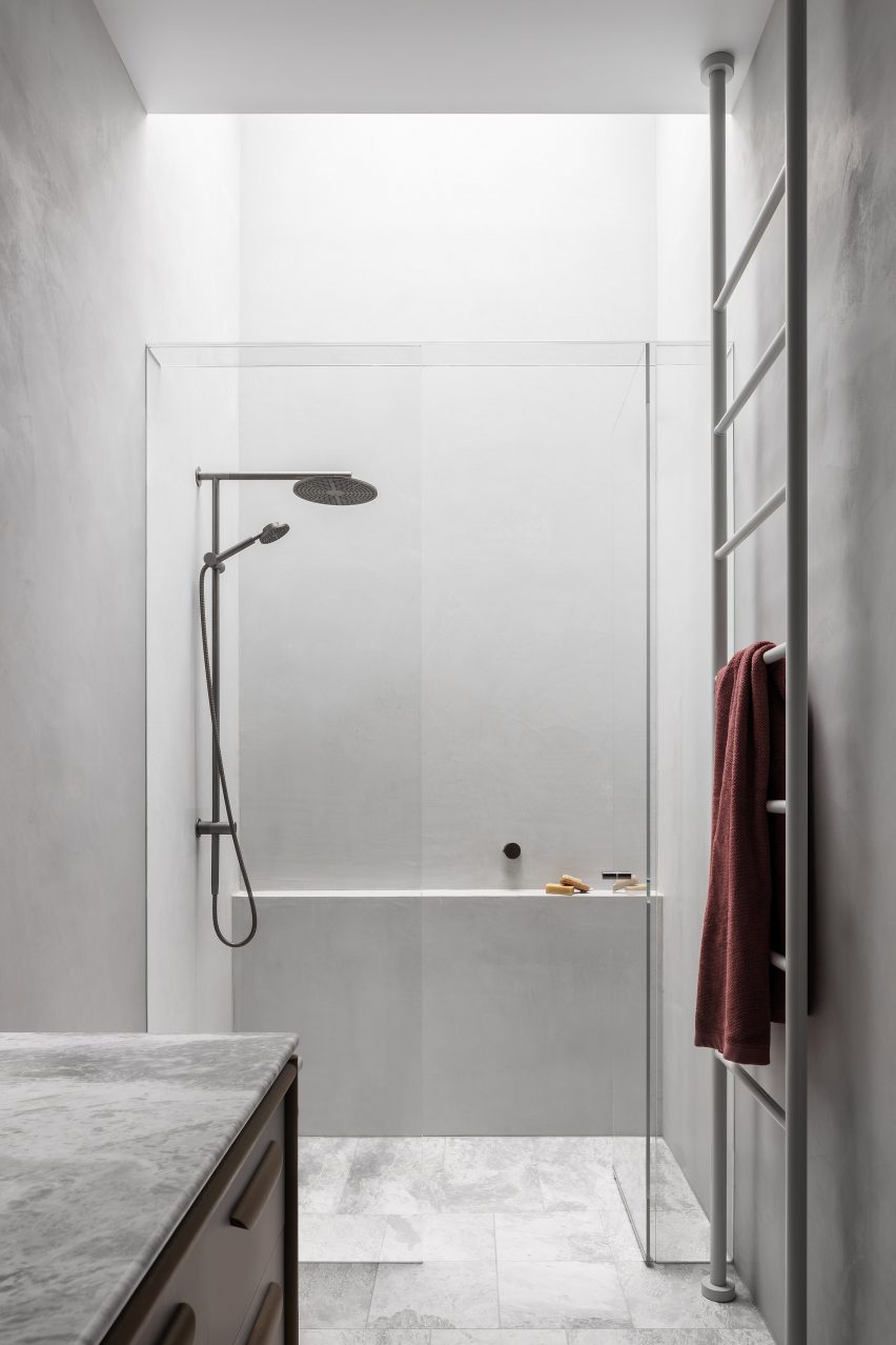 Bathroom interior of Ripponlea House by Luke Fry