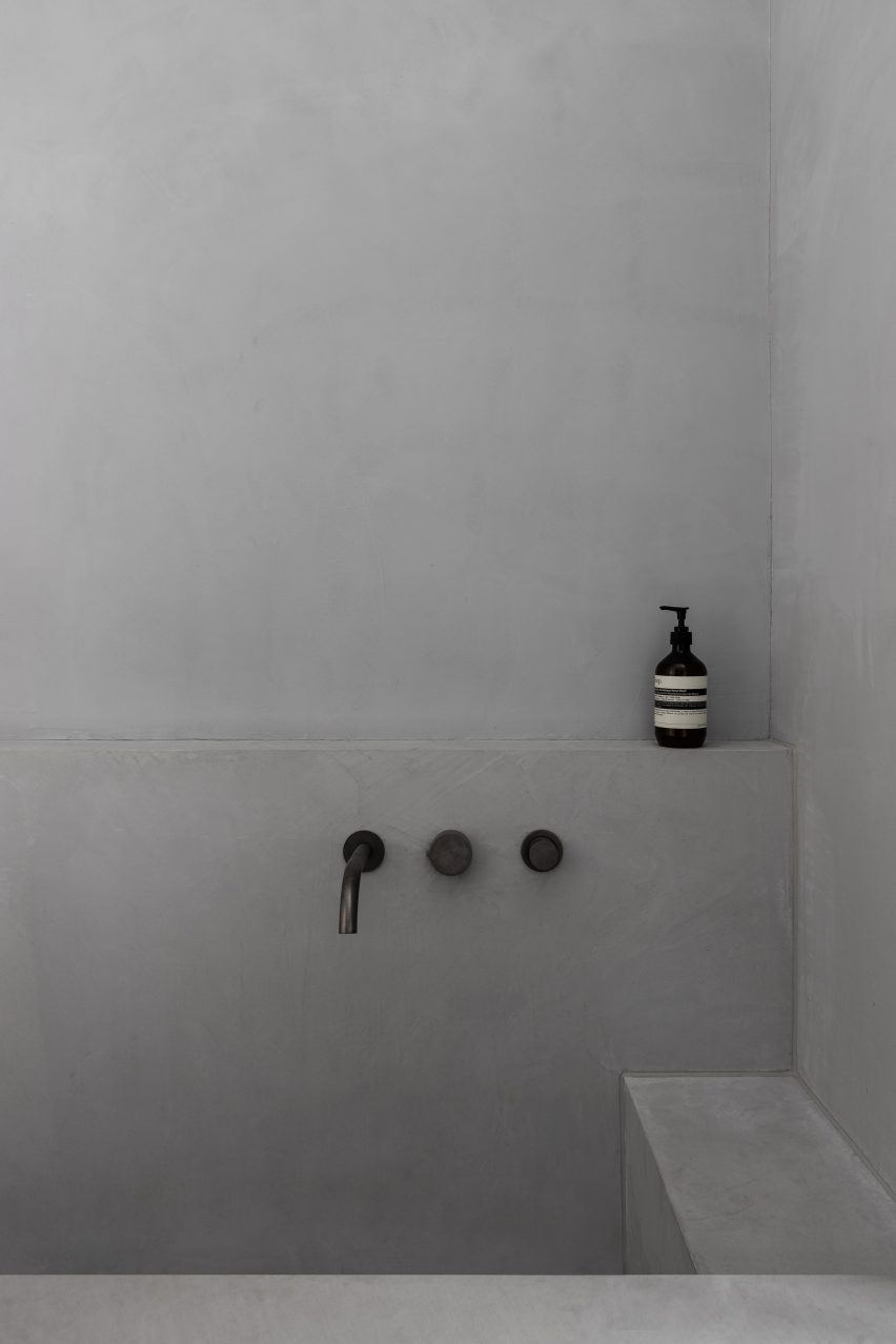 Bathroom interior of Ripponlea House by Luke Fry