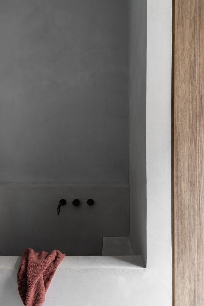 Bathroom interior of Ripponlea House by Luke Fry