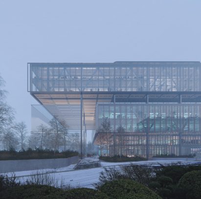 Vilnius office block by Rogers Stirk Harbour + Partners