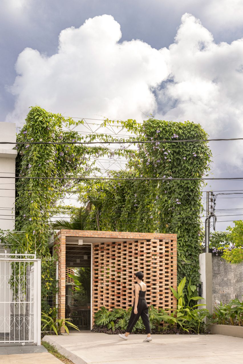 Tropical Shed