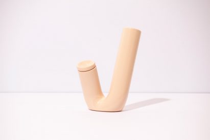 Artistically-shaped bong