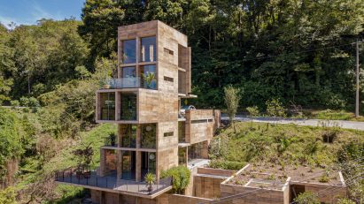 Zoncuantla Apartments by Rafael Pardo