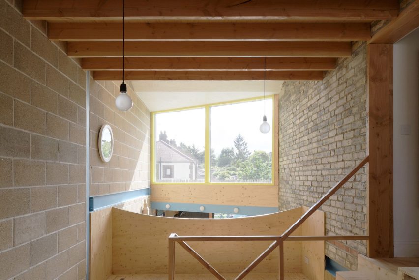 Forest House is a home in north London that was extended by AOC