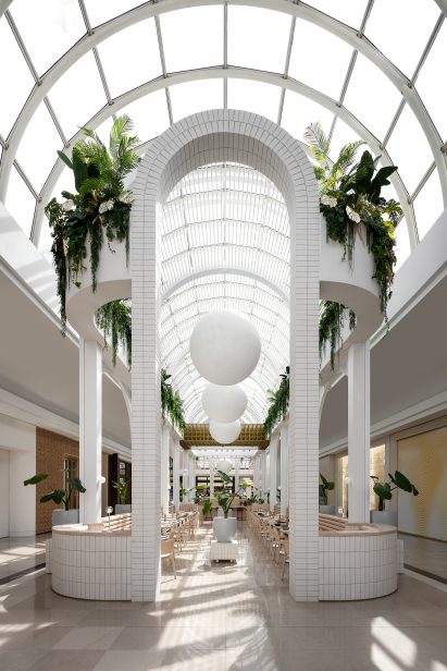 White framework around Au79 cafe Melbourne by Mim Design
