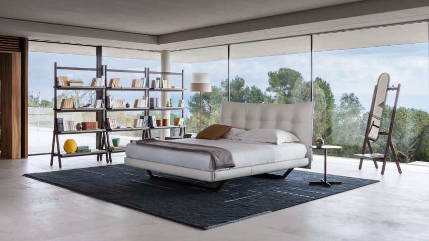 Aurora Tre bed by Tito Agnoli for Poltrona Frau